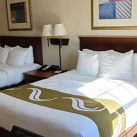 Quality Inn & Suites Columbia I-70 Εξωτερικό φωτογραφία