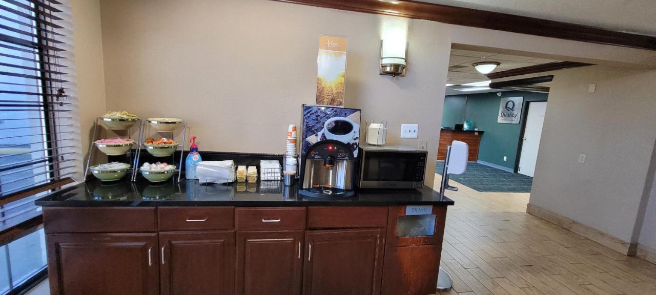 Quality Inn & Suites Columbia I-70 Εξωτερικό φωτογραφία