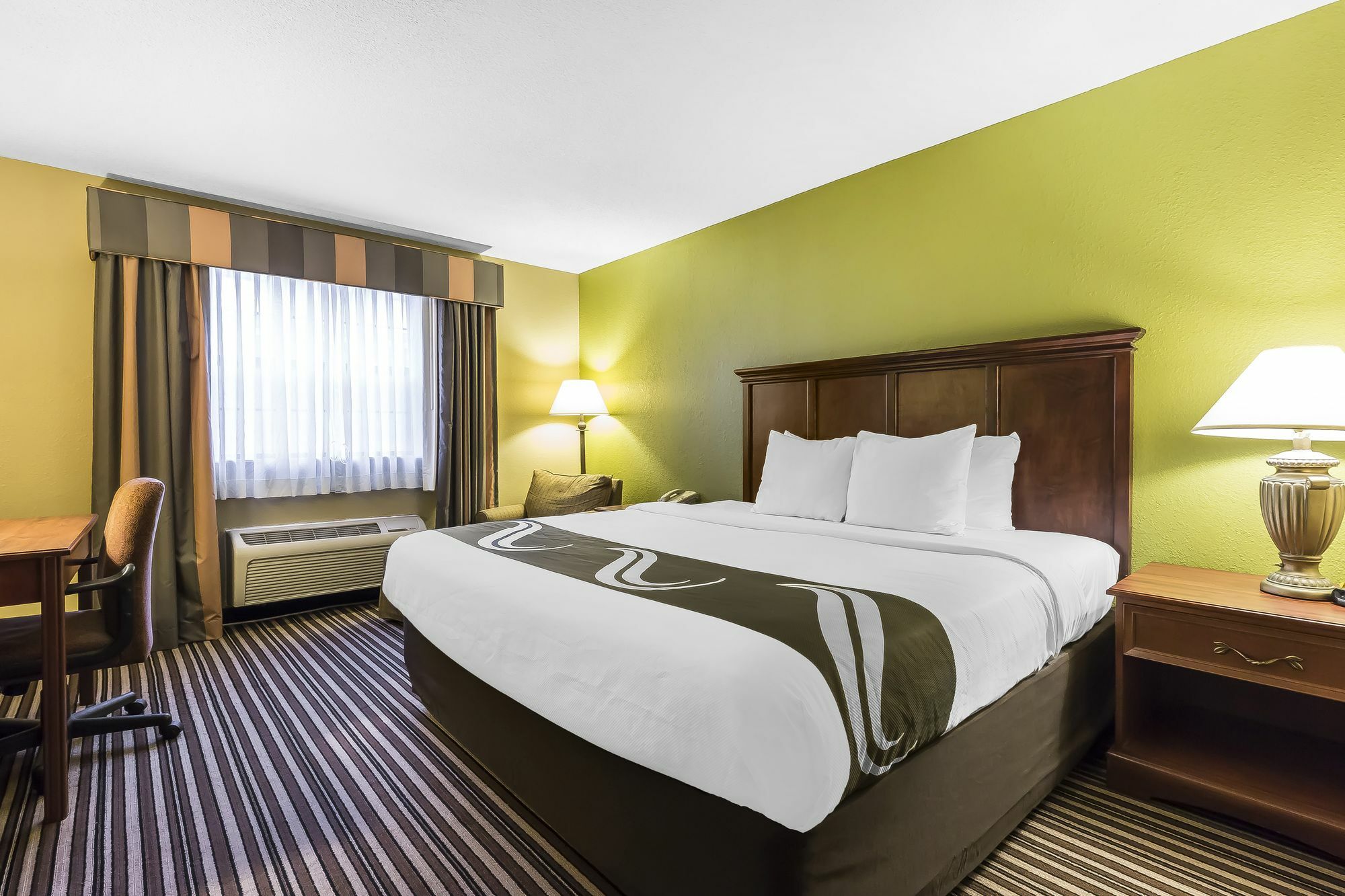 Quality Inn & Suites Columbia I-70 Εξωτερικό φωτογραφία